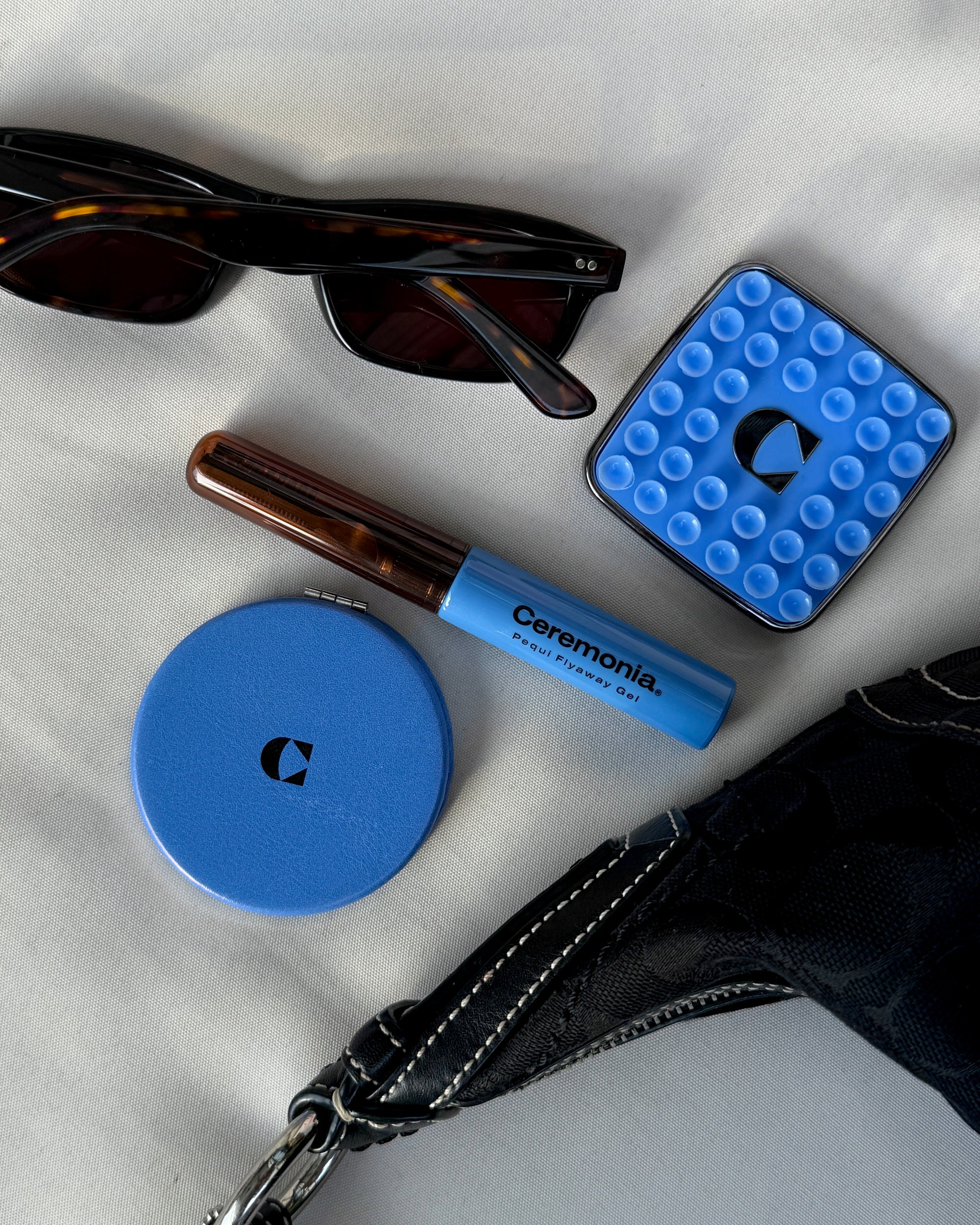 Ceremonia Phone Mount